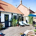 아파트 Large On Bornholm *